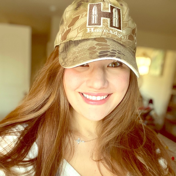 Meet your Posher, Natalie - Picture 1 of 2